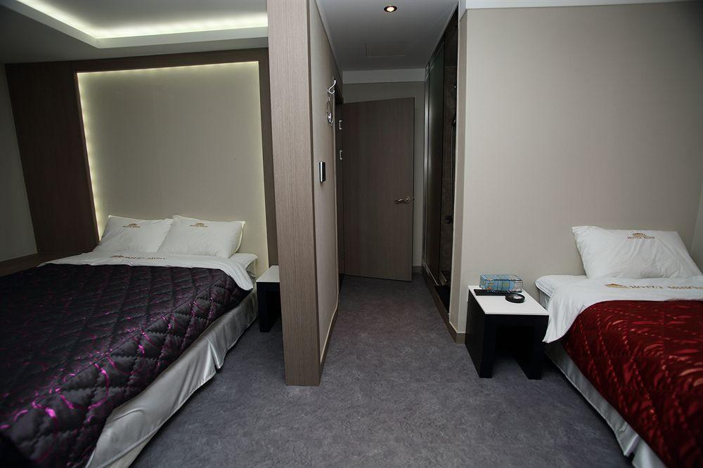 Hotel Mido Myeongdong Seoul Exteriör bild