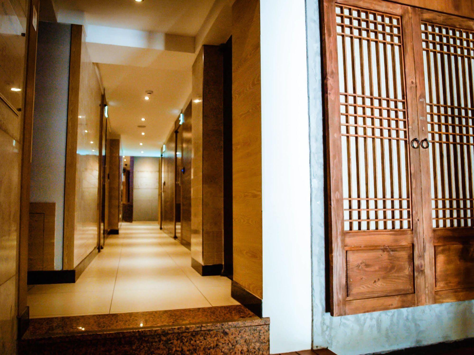 Hotel Mido Myeongdong Seoul Exteriör bild